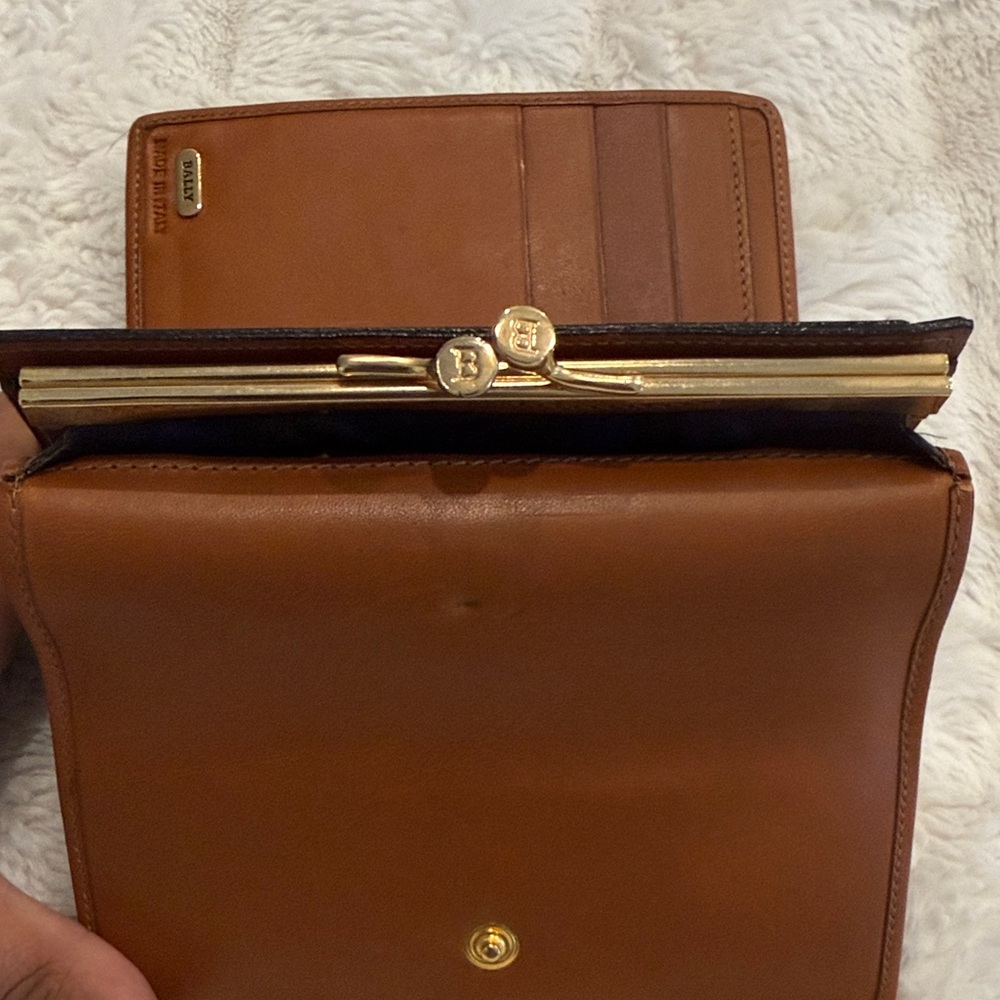 Bally Vintage Monogram Compact Wallet - Picture 12 of 16